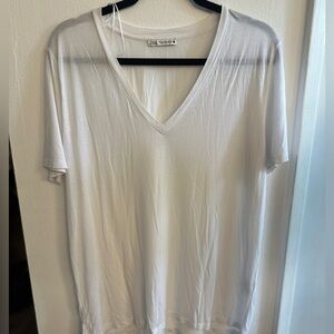 Zara White V-Neck Short Sleeve Tee
